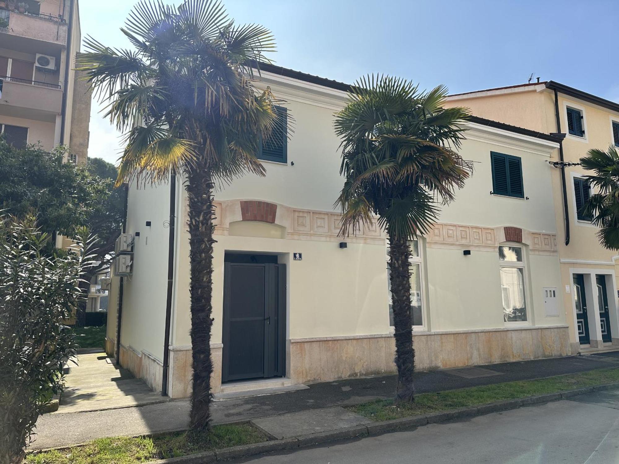 Apartments Urban Πόρετς Εξωτερικό φωτογραφία