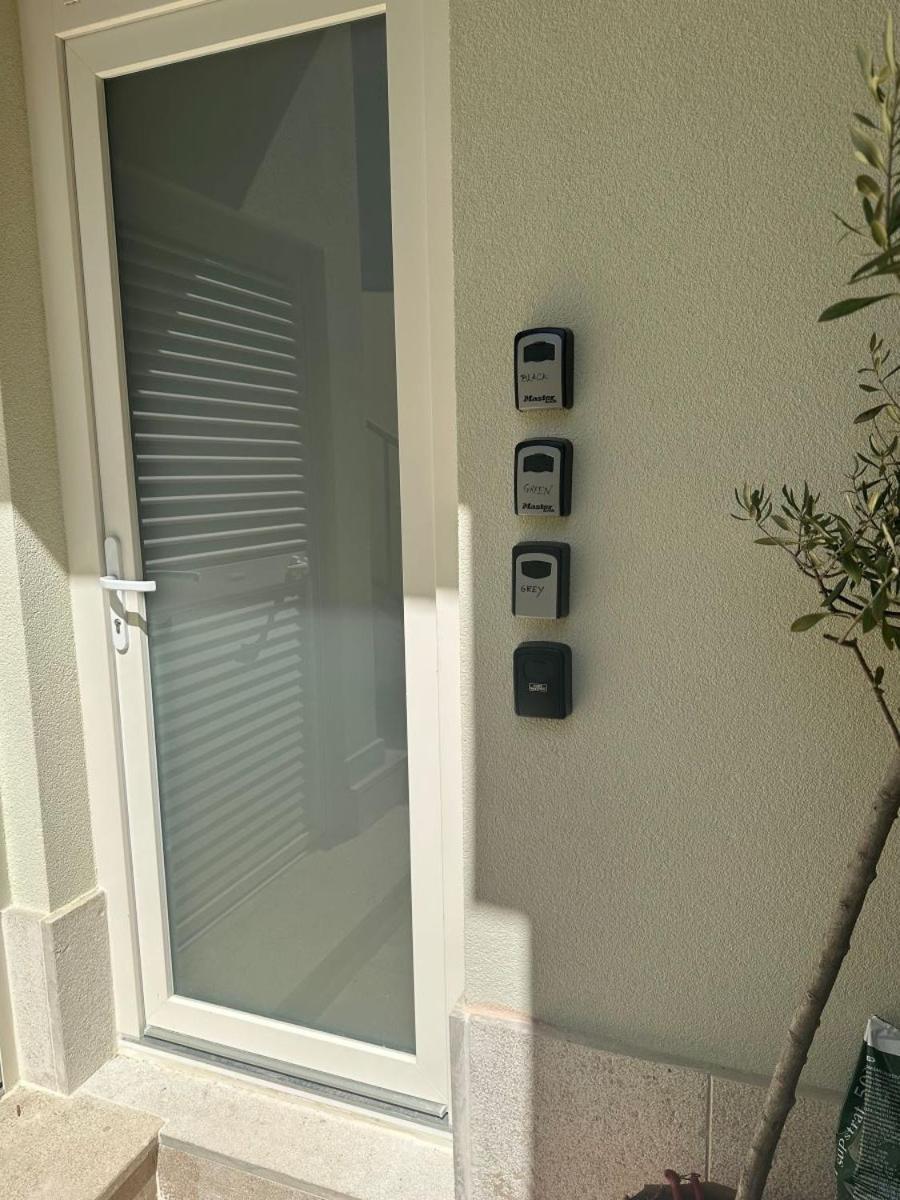 Apartments Urban Πόρετς Εξωτερικό φωτογραφία